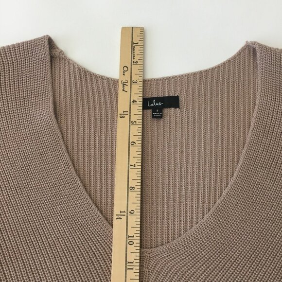 Lulus V Neck Sweater Womens Small Taupe Dolman Sleeves - Picture 7 of 11